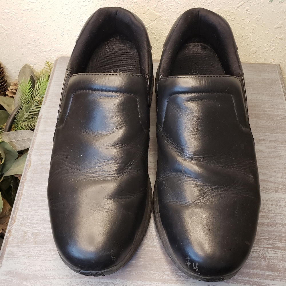 G-Defy VersoShock Men's Black Leather Slip-On Shoes Size 10 (SC3)